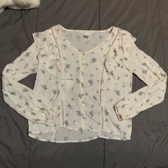 Planet Gold Tops - 🌸(3/$20) Cottagecore ruffle rose blouse